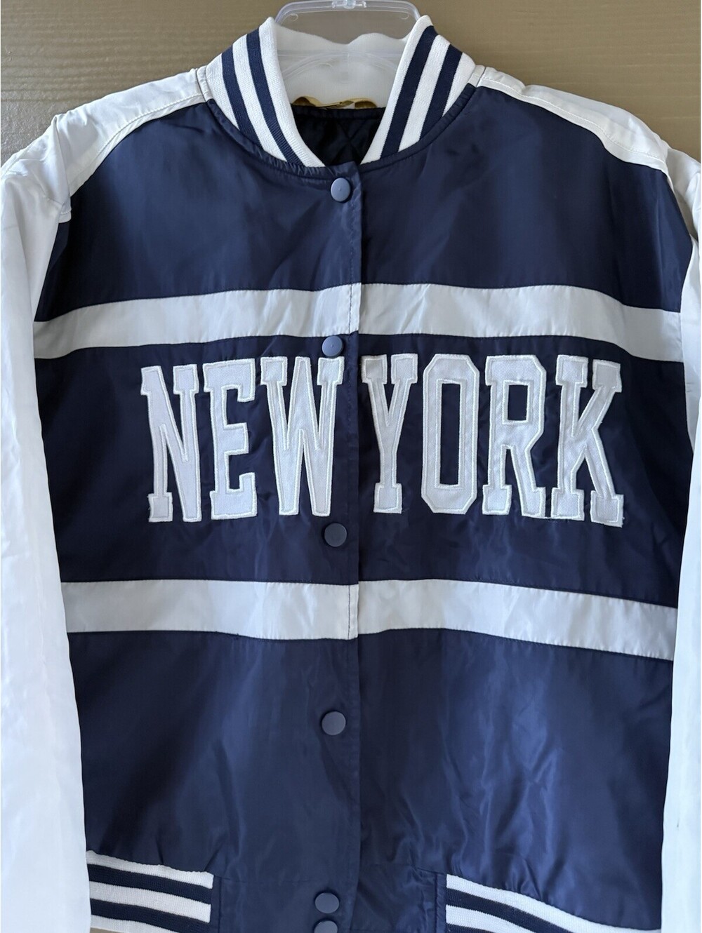 New York Yankees Cult Favorite Satin Bomber Jacket Blue Varsity Athletic Style M - Picture 6 of 11